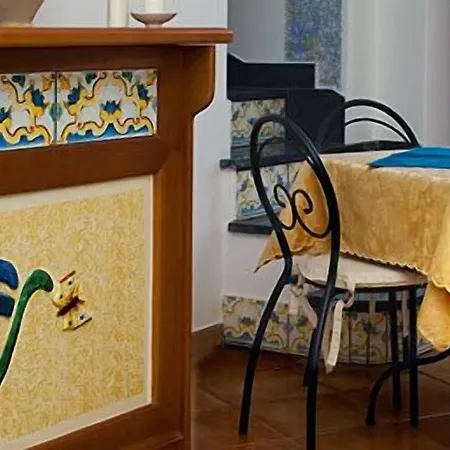 Farfalle E Gabbiani Couette-café 4*