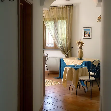 Couette-café Farfalle E Gabbiani 4*