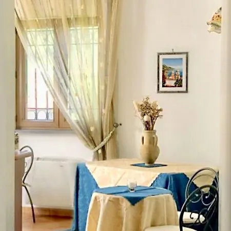 Farfalle E Gabbiani Couette-café Tramonti