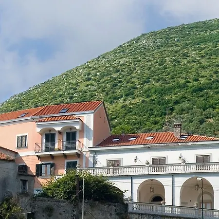 Bed & Breakfast Farfalle E Gabbiani 4*