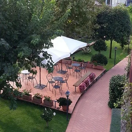 Bed & Breakfast Farfalle E Gabbiani