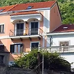 Farfalle E Gabbiani Bed & Breakfast 4*