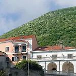 Bed and breakfast Farfalle E Gabbiani 4*