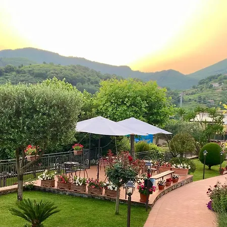 Bed & Breakfast Farfalle E Gabbiani