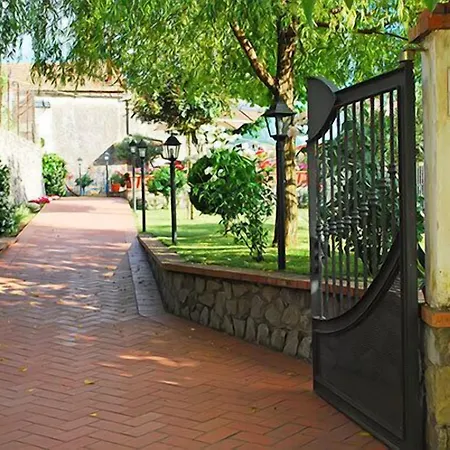 Farfalle E Gabbiani 4* Трамонти