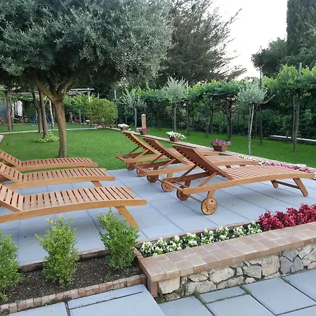 Bed & Breakfast Farfalle E Gabbiani