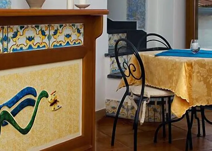 ファルファーレ エ ガッビアーニ ベッド・アンド・ブレックファスト 4*